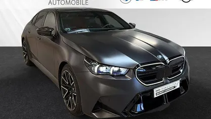 Usata BMW M5 M Sport 727 CV (534 kW) 2025 Grigio Berlina