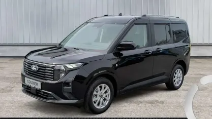 Nouă Ford Tourneo Courier Titanium 125 CP (91 kW) 2025 Negru Monovolum