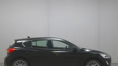 Schwarz Gebraucht 2019 Ford Focus Titanium Limousine | 7.480 € (Superpreis)