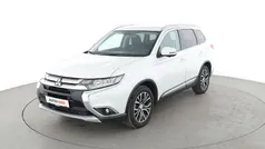 Weiß Gebraucht 2017 Mitsubishi Outlander Edition SUV | 19.050 € (Fairer Preis)