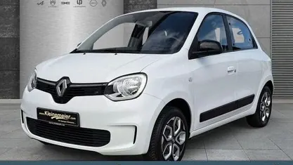 Weiß Gebraucht 2022 Renault Twingo Equilibre Kleinwagen | 12.499 € (Fairer Preis)