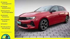Lackierung peperoncino red/typ (metallic) Gebraucht 2024 Opel Astra Ultimate Limousine | 24.900 € (Fairer Preis)