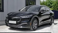 Shadowblack (schwarz) Gebraucht 2022 Ford Mustang Mach-E SUV | 35.950 € (Guter Preis)