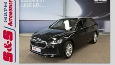 Schwarz Gebraucht 2024 Skoda Superb Selection Kombi | 33.490 € (Fairer Preis)