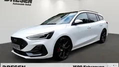 Weiß Neu 2025 Ford Focus ST Kombi | 42.490 € (Fairer Preis)