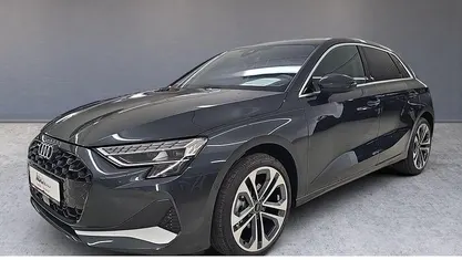 Grau Gebraucht 2024 Audi A3 Advanced Plus Limousine | 34.990 € (Guter Preis)
