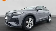 Kieselgrau Gebraucht 2022 Audi Q4 Sportback e-tron Ambiente SUV | 31.980 € (Superpreis)