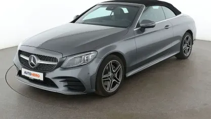 Gebraucht Mercedes C180 AMG line 156 PS (114 kW) 2019 Grau Cabrio