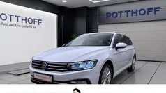 Weiss Gebraucht 2022 VW Passat Business Kombi | 27.443 € (Fairer Preis)