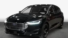 Agate black metallic Neu 2025 Ford Focus Titanium Limousine | 31.990 € (Fairer Preis)