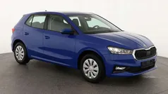 Race blue metallic Neu 2025 Skoda Fabia Selection Limousine | 18.545 € (Superpreis)