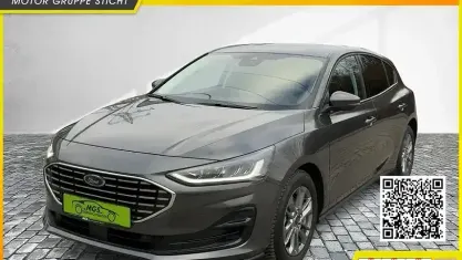Gebraucht Ford Focus Titanium 125 PS (91 kW) 2024 Magnetic metallic Limousine