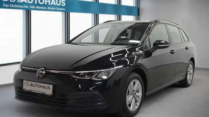 Gebraucht VW Golf VIII Life 110 PS (80 kW) 2022 Schwarz Kombi