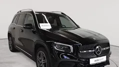 Mercedes GLB220