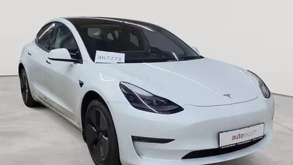 Gebraucht Tesla Model 3 366 kW (498 PS) 2022 Pearl white multicoat Limousine