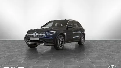 Gebraucht Mercedes GLC220 AMG 194 PS (142 kW) 2021 Cavansitblau metallic SUV