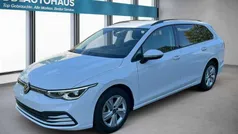 Weiß Gebraucht 2022 VW Golf VIII Life Kombi | 18.590 € (Guter Preis)