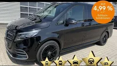 Obsidianschwarz Gebraucht 2024 Mercedes V250 Style Van / Kleinbus | 77.880 €