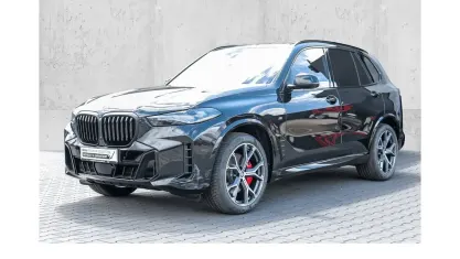 Gebraucht BMW X5 M Sport 360 PS (264 kW) 2025 Schwarz SUV