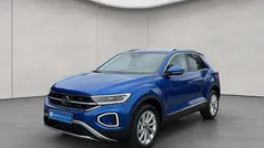 Gebraucht 2025 VW T-Roc Style SUV | 35.990 € (Fairer Preis)