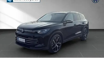 Neu VW Tiguan Elegance 150 PS (110 kW) 2026 Schwarz SUV