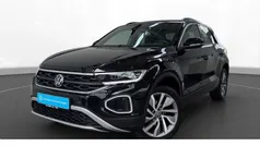Deep black perleffekt (schwarz) Gebraucht 2024 VW T-Roc Goal SUV | 30.690 € (Fairer Preis)