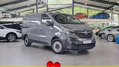 Gebraucht Renault Trafic Komfort 145 PS (106 kW) 2020 Grau Van / Kleinbus