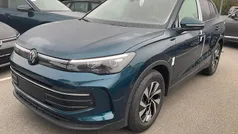 Nightshade blue metallic Neu 2025 VW Tiguan Life SUV | 41.445 € (Fairer Preis)