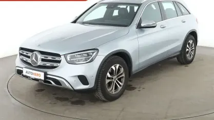 Używany Mercedes GLC220 194 KM (142 kW) 2021 Szary SUV