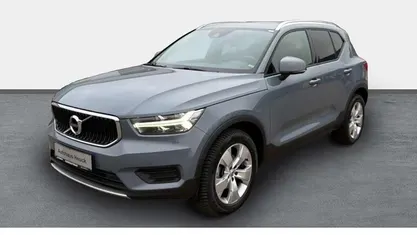 Grau Gebraucht 2019 Volvo XC40 Momentum SUV | 24.950 € (Fairer Preis)