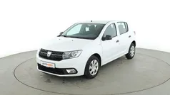 Weiß Gebraucht 2020 Dacia Sandero Essentiel Limousine | 10.620 € (Fairer Preis)