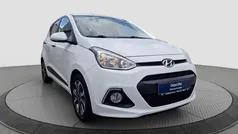 Weiss Gebraucht 2015 Hyundai i10 Style Kleinwagen | 10.900 € (Etwas zu teuer)