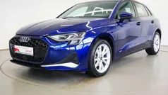 Navarrablau metallic Gebraucht 2024 Audi A3 Sportback Advanced Limousine | 30.180 € (Guter Preis)