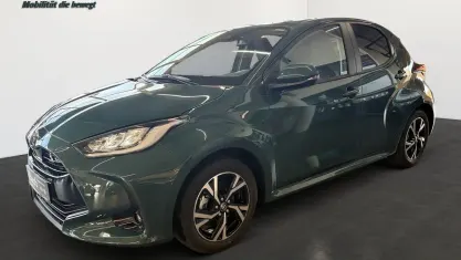 Gebraucht Toyota Yaris Comfort 116 PS (85 kW) 2025 Everest green Kleinwagen