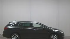 Onyx schwarz metallic Gebraucht 2022 Opel Astra Elegance Kombi | 11.480 € (Superpreis)