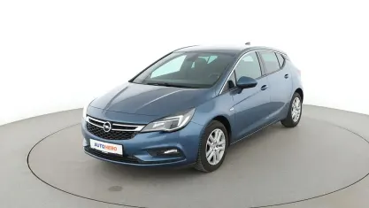Używany Opel Astra Dynamic 150 KM (110 kW) 2016 Niebieski Sedan/Limuzyna