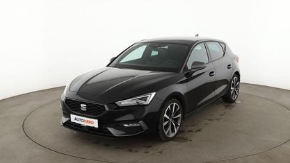 Używany Seat Leon FR 150 KM (110 kW) 2021 Czarny Sedan/Limuzyna