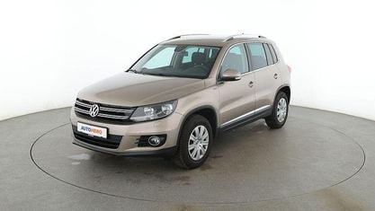 Gebraucht VW Tiguan LOUNGE 140 PS (102 kW) 2015 Gelb SUV