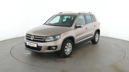 Second-hand VW Tiguan LOUNGE 140 CP (102 kW) 2015 Galben SUV