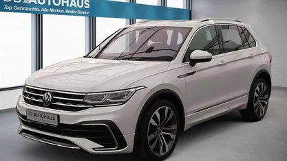 Gebraucht VW Tiguan R-line 190 PS (139 kW) 2024 Weiß SUV