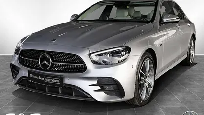 Gebraucht Mercedes E300 194 PS (142 kW) 2021 Metalliclack hightechsilber Limousine