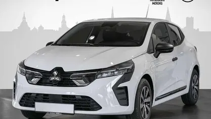 Weiss Gebraucht 2025 Mitsubishi Colt Basis Limousine | 16.990 € (Guter Preis)