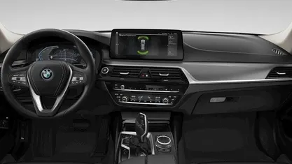 Gebraucht BMW 530e Sport Line 291 PS (214 kW) 2024 Kombi