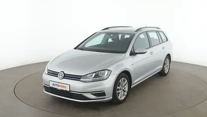Gebraucht VW Golf VII Comfortline 131 PS (96 kW) 2020 Kombi