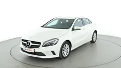Weiß Gebraucht 2016 Mercedes A180 Style Limousine | 14.460 € (Fairer Preis)