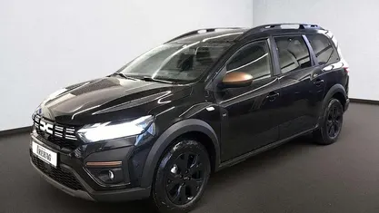 Gebraucht 2025 Dacia Jogger Extreme Van / Kleinbus | 24.275 € (Fairer Preis)