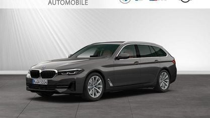 Używany BMW 520 Efficient Dynamics 190 KM (139 kW) 2022 Szary Kombi