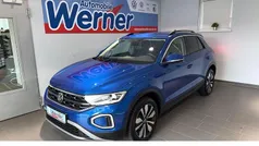 Blau Gebraucht 2024 VW T-Roc Move SUV | 26.880 € (Fairer Preis)