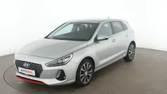 Grau Gebraucht 2017 Hyundai i30 Premium Limousine | 16.420 € (Fairer Preis)