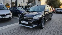 Schwarz Gebraucht 2020 Dacia Lodgy Stepway Van / Kleinbus | 14.499 € (Fairer Preis)